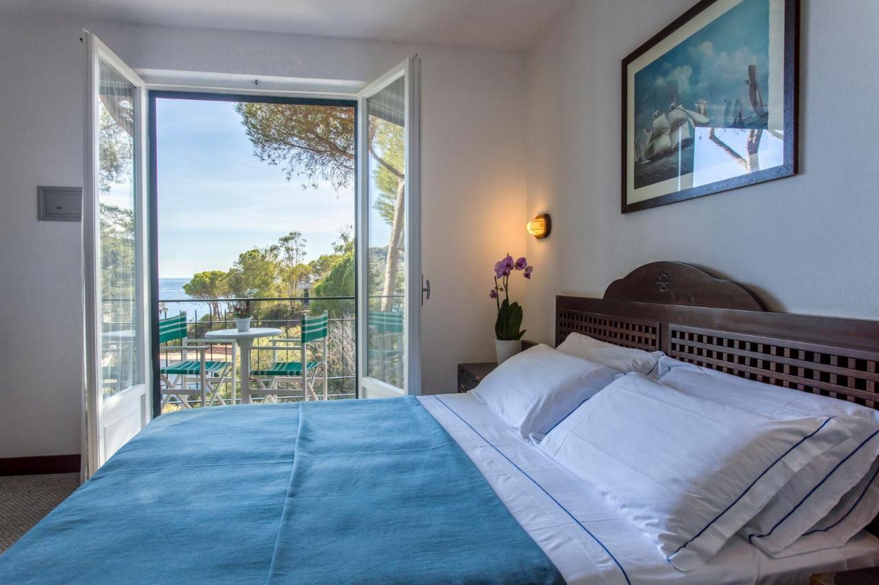Hotel Antares Capoliveri  Extérieur photo